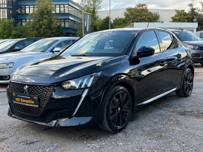 Peugeot 208 GT / KAMERA / LED /