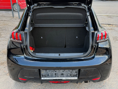 Peugeot 208 GT / KAMERA / LED /