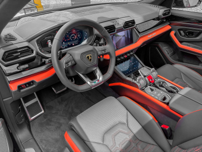 Lamborghini Urus URUS SE/NEW 2025/ STOCK AVAILABLE DIRECTLY