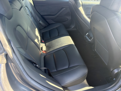 Tesla Model 3 239 KW - 325 CV STANDARD PLUS