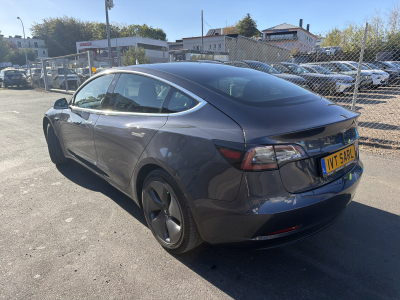 Tesla Model 3 239 KW - 325 CV STANDARD PLUS