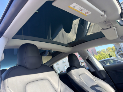 Tesla Model 3 239 KW - 325 CV STANDARD PLUS