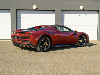Ferrari 296 GTS RUBINO MICALIZZATO - CARBONE - LIFT - DAYTONA - JANTES FORGÉES