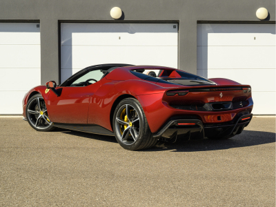 Ferrari 296 GTS RUBINO MICALIZZATO - CARBONE - LIFT - DAYTONA - JANTES FORGÉES