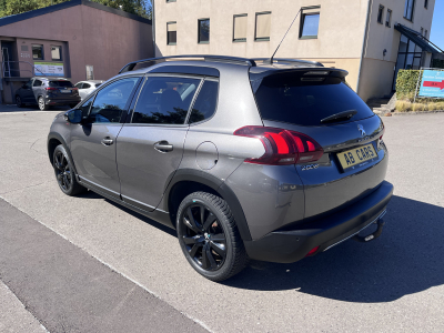 Peugeot 2008 2008 GT line 1.2i 130cv Car Play - Pano - AHK