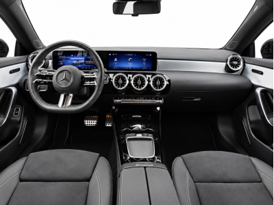 Mercedes-Benz CLA 200 COUPE AMG LINE NIGHT EDITION AHK CUIR NAVI