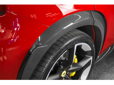 Ferrari Purosangue V12 - ROSSO MUGELLO / FULL CARBONE