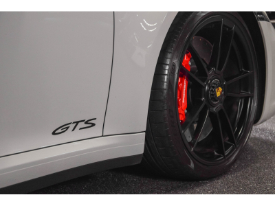 Porsche 992 .1 Targa 4 GTS PDK