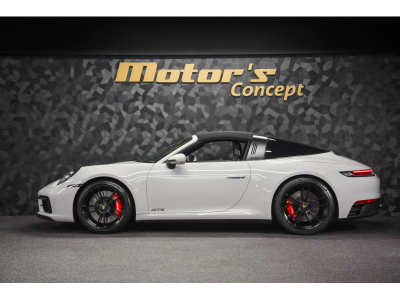 Porsche 992 .1 Targa 4 GTS PDK