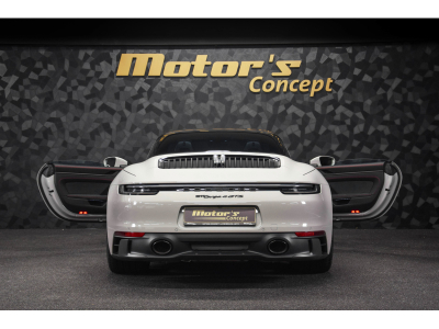 Porsche 992 .1 Targa 4 GTS PDK