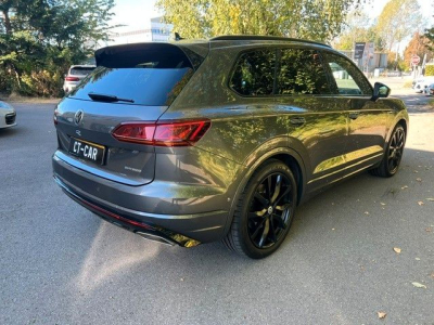 Volkswagen Touareg R eHybrid 4Motion-Panorama-1Hand