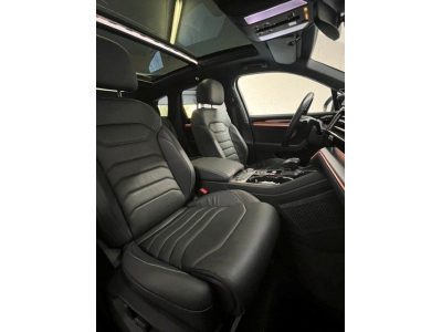 Volkswagen Touareg R eHybrid 4Motion-Panorama-1Hand