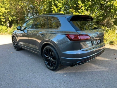 Volkswagen Touareg R eHybrid 4Motion-Panorama-1Hand