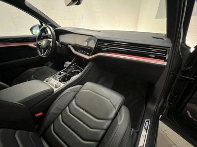 Volkswagen Touareg R eHybrid 4Motion-Panorama-1Hand