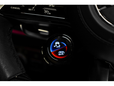 Mercedes-Benz G 63 AMG V8 Bi-Turbo - Obsidian Black Metallic