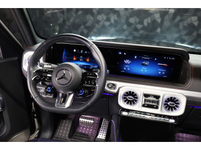 Mercedes-Benz G 63 AMG V8 Bi-Turbo - Obsidian Black Metallic