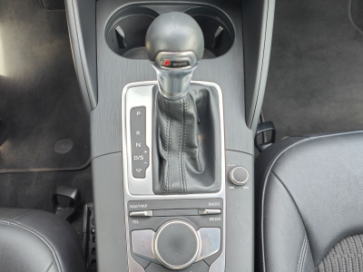 Audi A3 30 TDI AMBITION GPS CARPLAY CLIM AUTO APS AV/AR