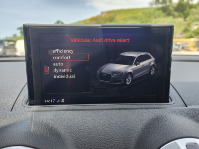 Audi A3 30 TDI AMBITION GPS CARPLAY CLIM AUTO APS AV/AR