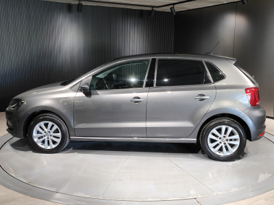 Volkswagen Polo 1.2 TSI DSG TOIT OUVRANT BLUETOOTH GPS RADAR AV/ARR CLIM AUTO