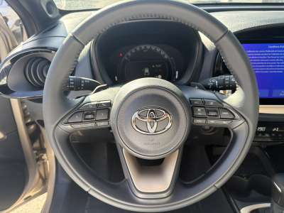 Toyota Aygo Aygo X 1.0 VVT-I CVT ENVY