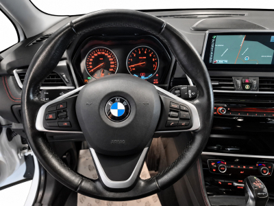 BMW 225 Active Tourer XE Hybrid PLUG IN iPERFORMANCE SPORTLINE HEAD UP PANO LED NAVI