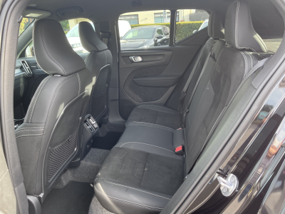 Volvo XC40 B3 Plus Dark DCT