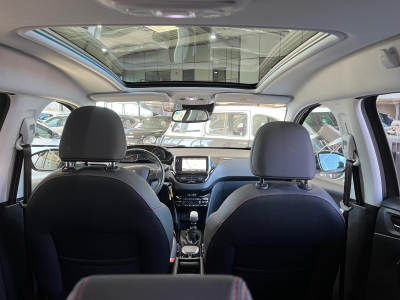 Peugeot 2008 GT LINE, 130CV, NAVI, PANORAMIQUE, BLUETOOTH, ALU 16'', GARANTIE, 1 HAND