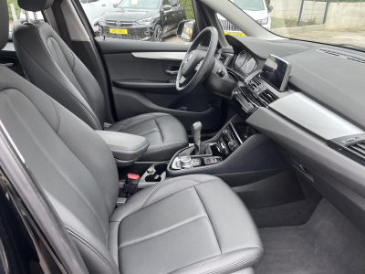 BMW 216 Active Tourer 216d Business - LED - Navigation -Cuir - PDC