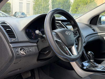 Hyundai i40 cw Style 100KW/Kamera/AUTOMATIK/