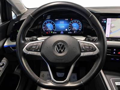 Volkswagen Golf Golf 8 1.5 eTSI 150 DSG LIFE LED NAVI