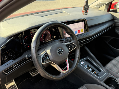 Volkswagen Golf GTI VIII 2.0 TSI 245 DSG HARMAN KARDON PANO NAVI ACC