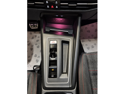 Volkswagen Golf GTI VIII 2.0 TSI 245 DSG HARMAN KARDON PANO NAVI ACC