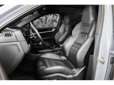 Porsche Cayenne S Coupé - ARCTIC GREY