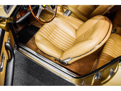 Ferrari 330 GT 2+2 -