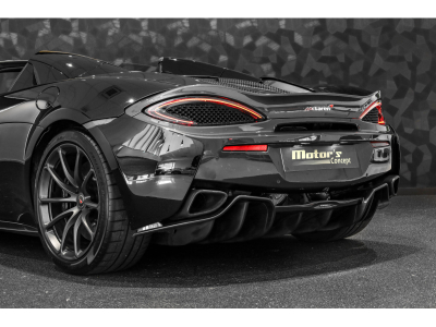 McLaren 570S Spider - FIRE BLACK