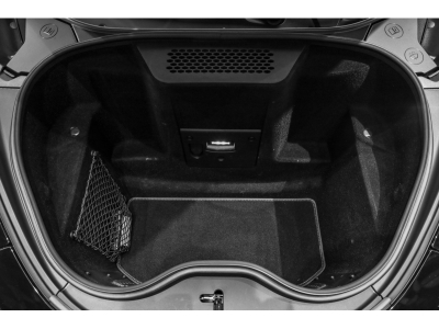 McLaren 570S Spider - FIRE BLACK