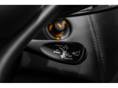 McLaren 570S Spider - FIRE BLACK