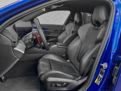 BMW M5 BMW M5 727 CH FACELIFT - M CARBON - BOWERS & WILKINS - PARK ASSISTANT PRO - CUIR MERINO - PANORAMIQUE**
