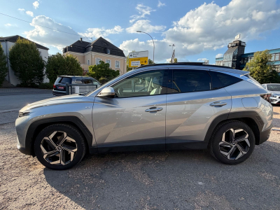 Hyundai Tucson Select Mild-Hybrid 2WD1/1.Hand/Pano/