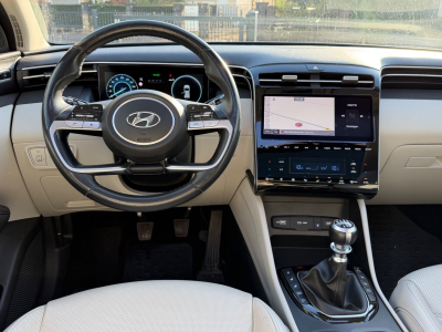 Hyundai Tucson Select Mild-Hybrid 2WD1/1.Hand/Pano/