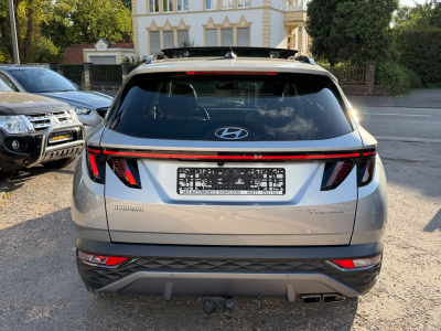 Hyundai Tucson Select Mild-Hybrid 2WD1/1.Hand/Pano/