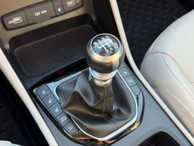 Hyundai Tucson Select Mild-Hybrid 2WD1/1.Hand/Pano/
