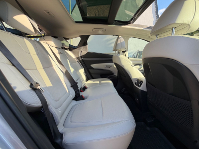 Hyundai Tucson Select Mild-Hybrid 2WD1/1.Hand/Pano/