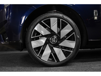 Rolls-Royce Cullinan 6.75 V12 - Midnight Sapphire