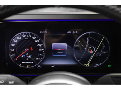 Mercedes-Benz G 63 AMG - Platinium Magno G MANUFAKTUR