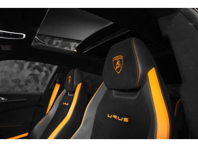 Lamborghini Urus PERFORMANTE Akrapovic / VERDE LARES