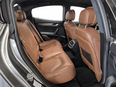 Maserati Ghibli 3.0 V6 SQ4 FACELIFT CUIR NAVI 430CV/PS
