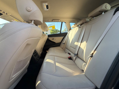 BMW 320 d Touring  xDrive Luxury Line|AHK/HEAD UP