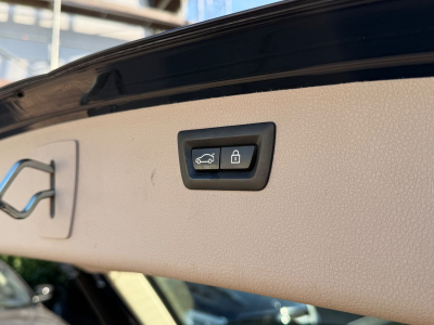 BMW 320 d Touring  xDrive Luxury Line|AHK/HEAD UP