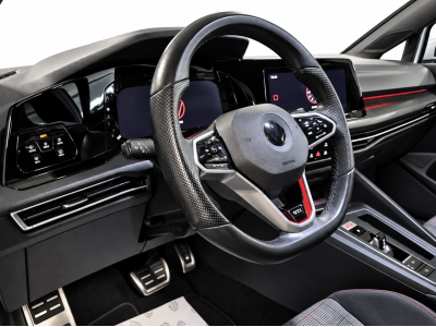 Volkswagen Golf GTI Golf 8 2.0 TSI 245 DSG PANO NAVI